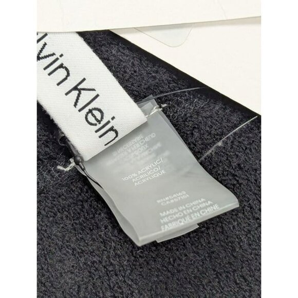 Calvin Klein Women’s Super Soft Black Infinity Loop Scarf O/S (MSRP $68) - Picture 5 of 6